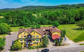 Hotel&Restaurant Nehrener Hof